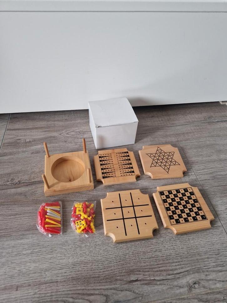 Houten Spellen Set - Schaak en Meer!, Hobby en Vrije tijd, Gezelschapsspellen | Bordspellen, Zo goed als nieuw, Een of twee spelers