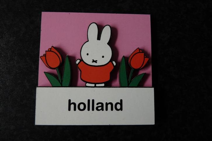 Nieuw houten 3d Nijntje magneet tulpen 7.5 x 7.5 cm, Verzamelen, Overige Verzamelen, Nieuw, Ophalen of Verzenden