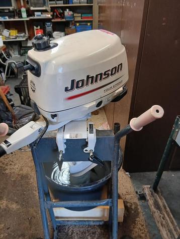 Johnson 4pk viertakt of mercury 6 pk viertakt beschikbaar voor biedingen