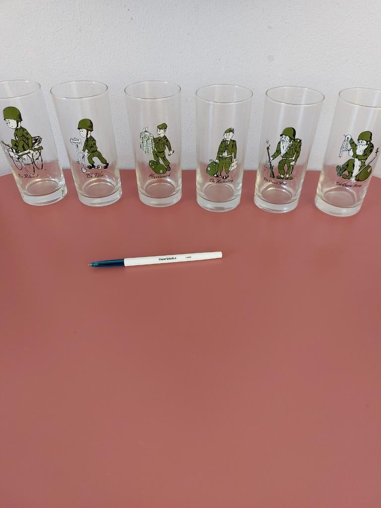 Militaire glazen 6 stuks, jaren 70., Verzamelen, Ophalen of Verzenden, Landmacht, Nederland