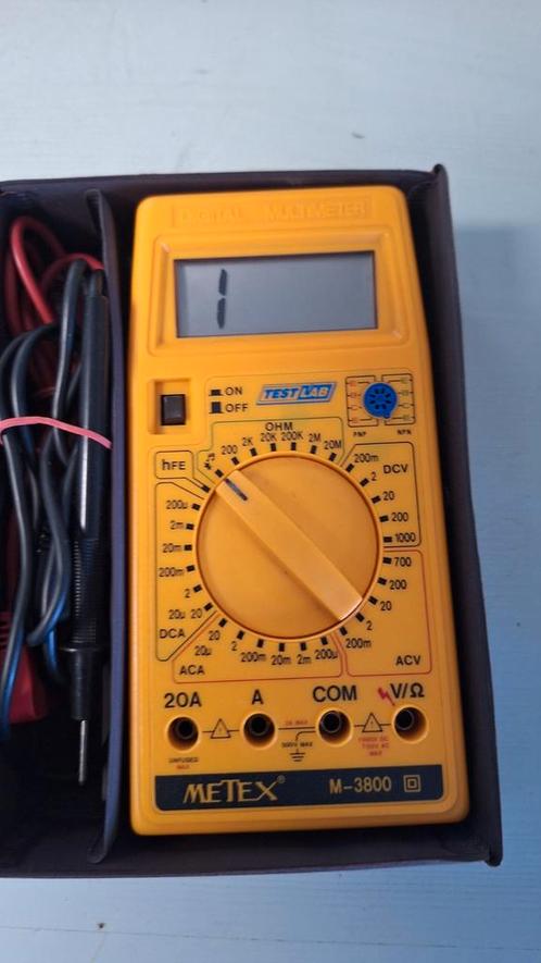 Metex Digital Multimeter M-3800 T/D Tester met hoes, Doe-het-zelf en Verbouw, Meetapparatuur, Zo goed als nieuw, Multimeter, Ophalen
