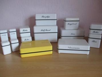 Coppia voorraadbakken - diverse soorten beschikbaar voor biedingen