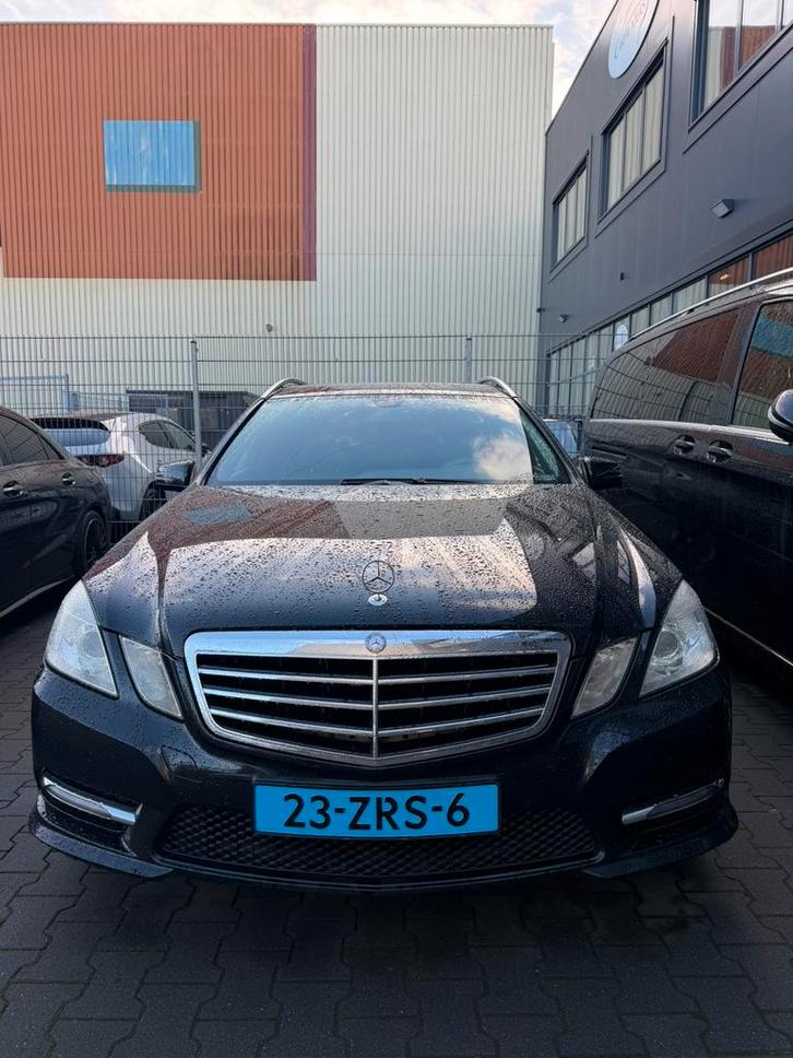 Mercedes E 200 DIESEL AMG 2013, Auto's, Mercedes-Benz, Particulier, E-Klasse, ABS, Airbags, Airconditioning, Alarm, Bluetooth