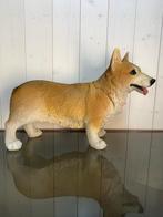  corgi hond staand beeld - Shabella-Deco, Verzamelen, Beelden en Beeldjes, Ophalen of Verzenden, Zo goed als nieuw, Dier