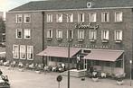 963329 Emmeloord 1959 Fl Hotel t voorhuijs  Nette oude kaart, Verzamelen, Ansichtkaarten | Nederland, Ophalen of Verzenden, 1940 tot 1960