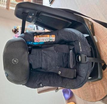 Maxicosi AxissFix autostoel met isofix beschikbaar voor biedingen