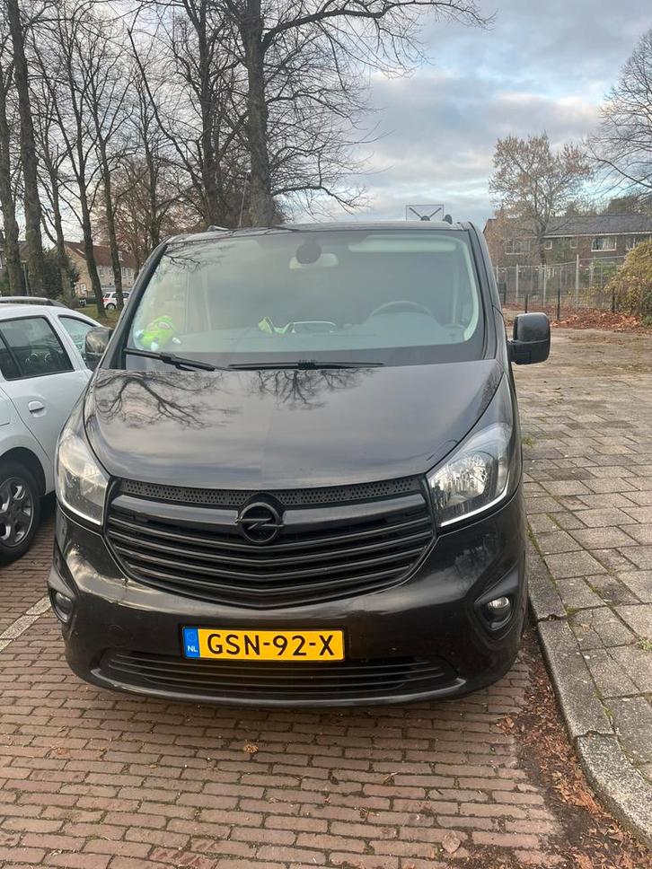 Vivaro camper 2015  5pers., Auto's, Opel, Particulier, Diesel, Origineel Nederlands, Zwart, Ophalen