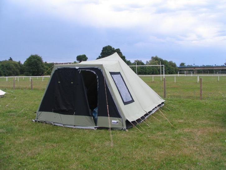 mooie tent, vierpersoons cabine met voortent, Caravans en Kamperen, Tenten, tot en met 4, Gebruikt, Ophalen