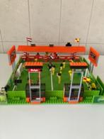 legostenen, voetbalstadion plus, Kinderen en Baby's, Speelgoed | Duplo en Lego, Ophalen of Verzenden, Zo goed als nieuw