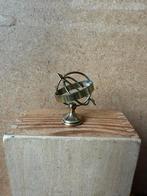 Oude zonnewijzer - hxb ca 4.3x3.5cm - messing, Ophalen of Verzenden, Zo goed als nieuw, Poppenhuis