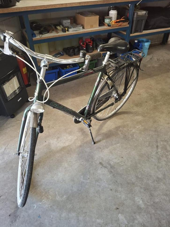 Giant fiets – rijdt soepel en klaar voor gebruik, Fietsen en Brommers, Fietsen | Oldtimers, Ophalen