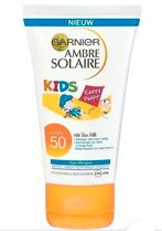 Garnier Ambre Solaire Kids Zonnemelk SPF 50+ 150ml/50ml, Sieraden, Tassen en Uiterlijk, Uiterlijk | Lichaamsverzorging, Ophalen of Verzenden