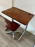 Vintage bureau / kinderbureau met stoel, Huis en Inrichting, Bureaus, Ophalen, Gebruikt, Bureau