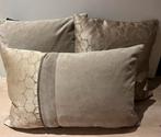 BRONS. Kussenset beige/ goud, Huis en Inrichting, Woonaccessoires | Kussens, Ophalen, Zo goed als nieuw, Beige, Vierkant