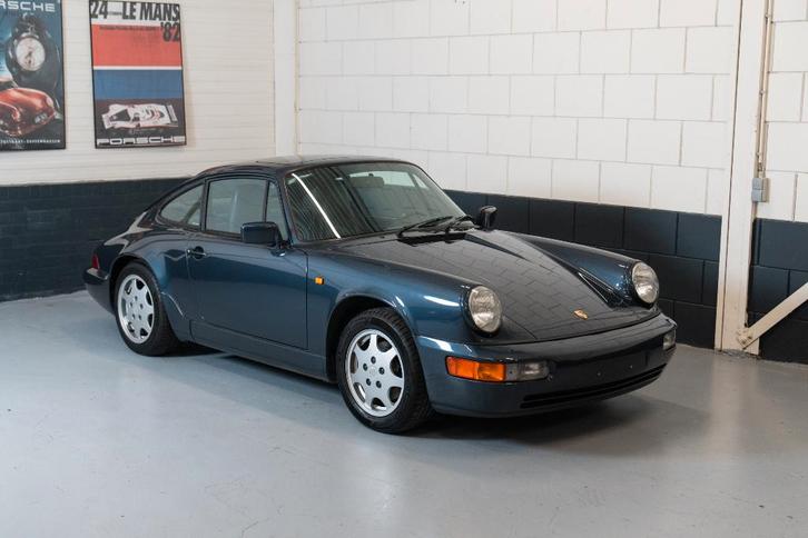 Porsche 964 Carrera 4 coupe 1990 'Marine blauw', Auto's, Porsche, Bedrijf, 4x4, Airconditioning, Elektrische ramen, Open dak, Benzine
