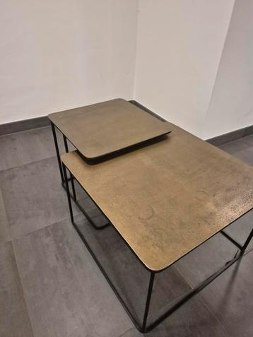 Schitterende luxe salontafel  beschikbaar voor biedingen