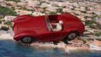 Maserati, 1e uitgave diepdonkerrood uit 1958. Oude nr. 22A, Hobby en Vrije tijd, Modelauto's | 1:43, Ophalen of Verzenden, Zo goed als nieuw