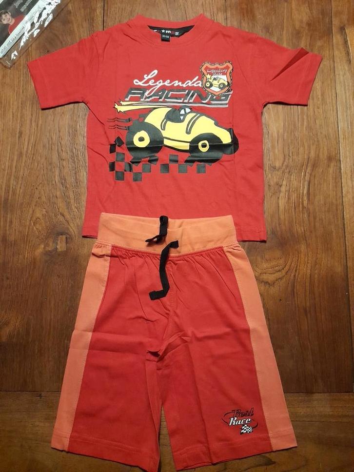 Nieuw T-shirt met bijpassende short maat 92/ 98, Kinderen en Baby's, Kinderkleding | Maat 92, Nieuw, Shirt of Longsleeve, Ophalen of Verzenden