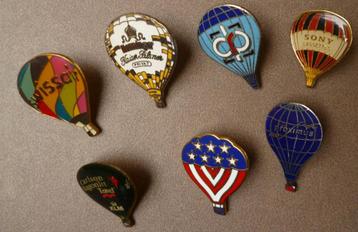kleine verzameling van  7x    LUCHTBALLON PINS beschikbaar voor biedingen