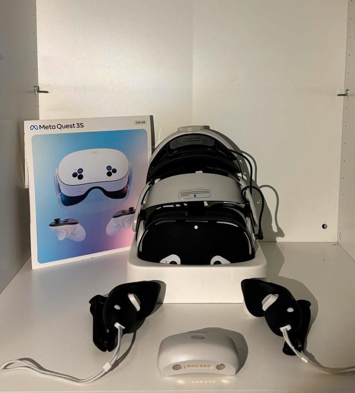 Meta Quest 3s 256GB + BoboVR Headset + bescherming set, Spelcomputers en Games, Virtual Reality, Zo goed als nieuw, Pc, VR-bril