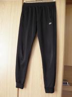 Goedkope zwarte trainingsbroek sport broek HUMMEL mt 164, Gebruikt, Sport- of Zwemkleding, Ophalen of Verzenden, Hummel