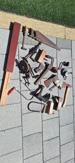 Antiek gereedschap en katrollen. Bieden svp!, Ophalen, Gebruikt