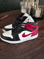 Air Jordan 1 Mid maat 40, Kleding | Dames, Schoenen, Overige kleuren, Ophalen of Verzenden, Jordan, Sneakers of Gympen
