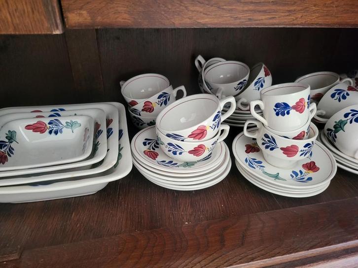Diverse delen boerenbont servies, Antiek en Kunst, Antiek | Servies los, Ophalen of Verzenden
