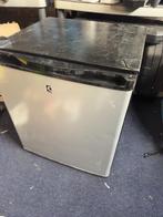 Minibar / Minikoelkast, Ophalen, Minder dan 85 cm, Minder dan 75 liter, Zonder vriesvak