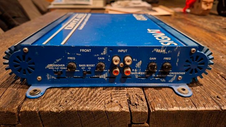 Signat Onyx 4050 Auto Versterker - 600W, Auto diversen, Autospeakers, Gebruikt, Ophalen