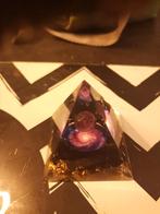 Orgonite Pyramide met Galaxie Design, Antiek en Kunst, Ophalen of Verzenden
