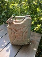 Gebruikte oude brandstof jerrycan., Antiek en Kunst, Ophalen