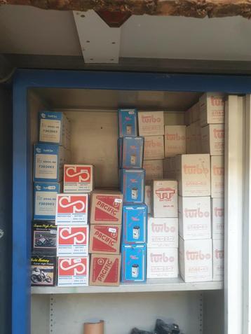 Giga partij 6v accuutjes beschikbaar voor biedingen