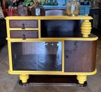 Vintage theemeubel oud drankenkastje buffet kastje kast VdlM, Huis en Inrichting, Ophalen, Brocante theekast antiek barmeubel liquer cabinet geel okergeel