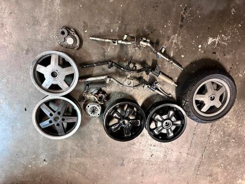 Vespa/Gilera runner onderdelen met velgen sets en sturen, Fietsen en Brommers, Brommers | Tuning en Styling, Zo goed als nieuw