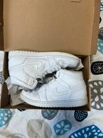 Jordan 1 tripple white 41, Kleding | Heren, Schoenen, Nike Jordan, Wit, Ophalen of Verzenden, Sneakers of Gympen