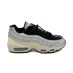 Nike Air Max 95 WMNS (Metallic Silver Alabaster), Nike, Nieuw, Ophalen of Verzenden, Sneakers of Gympen