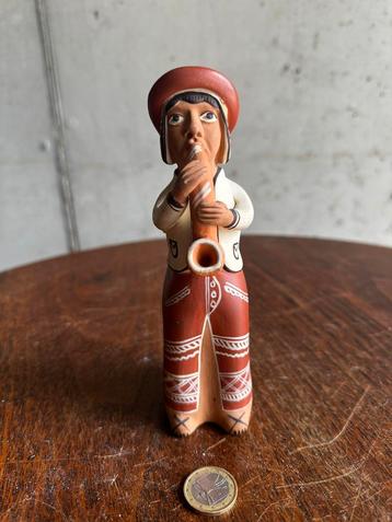 Handgemaakte terracotta fluit – Peru beschikbaar voor biedingen