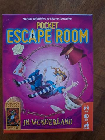 Pocket escape room - Alice in Wonderland