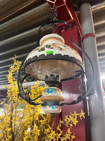 Decoratieve vintage hanglamp met bloemen