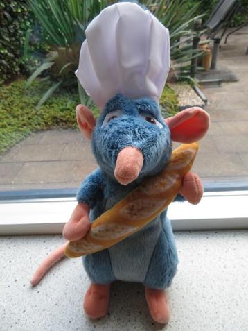 Disney Rat Remy met stokbrood merk Simba Toys  beschikbaar voor biedingen