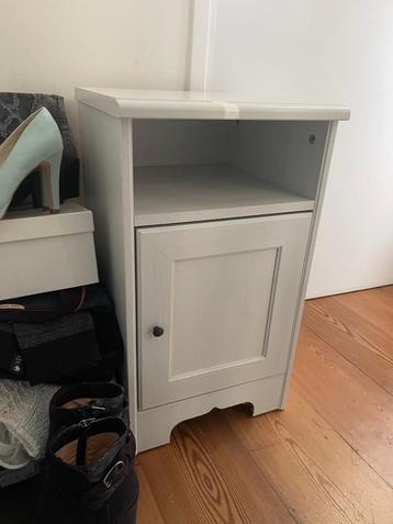 Nachtkastje IKEA