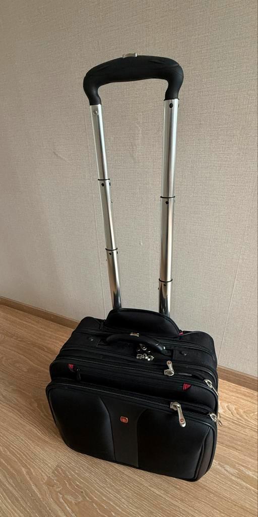 Wenger laptoptas Patriot 17 inch polyester, Computers en Software, Laptoptassen, Nieuw, 17 inch of meer, Ophalen of Verzenden