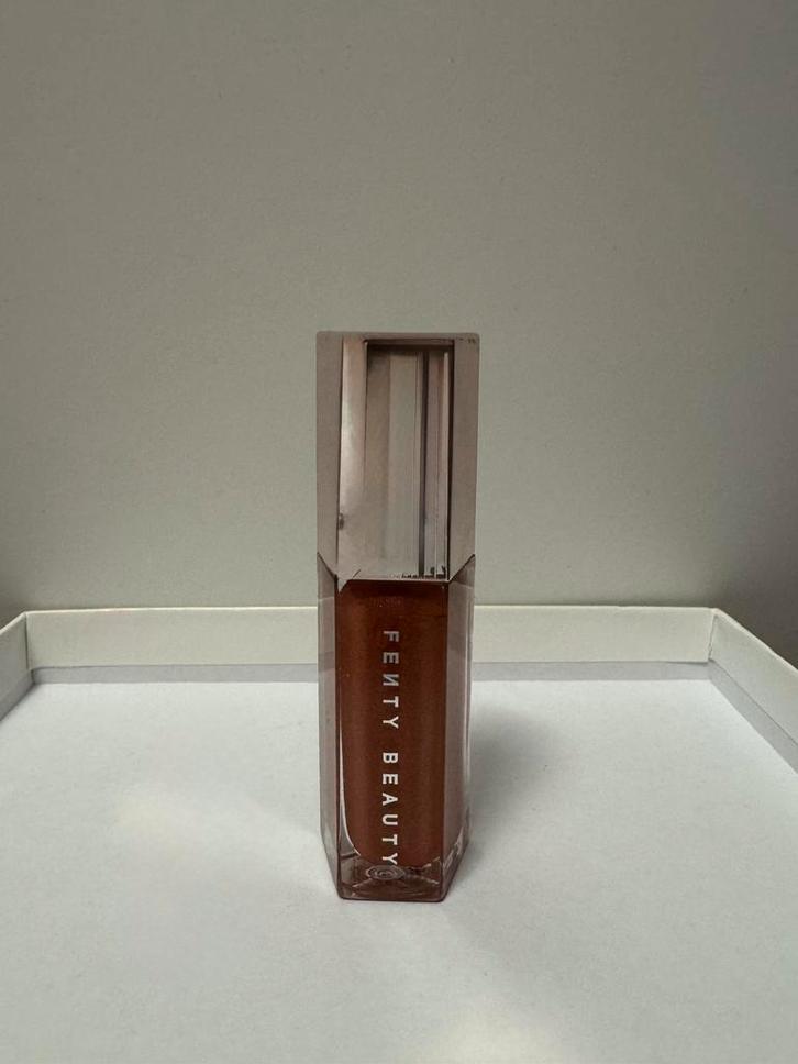 Fenty Beauty Gloss Bomb - Fenty Glow, Sieraden, Tassen en Uiterlijk, Uiterlijk | Cosmetica en Make-up, Zo goed als nieuw, Lippen
