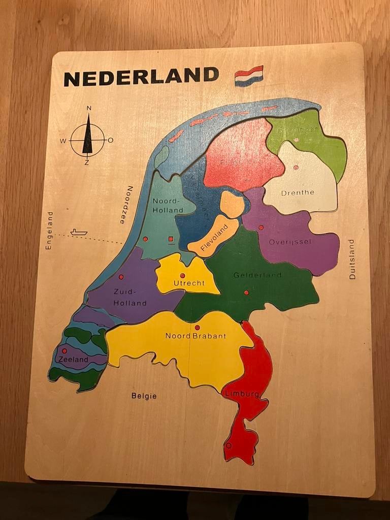 Puzzel nederland topo provincies, Ophalen of Verzenden, Meer dan 50 stukjes, Zo goed als nieuw, 6 jaar of ouder