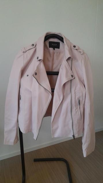 Jas maat M in leder look beschikbaar voor biedingen