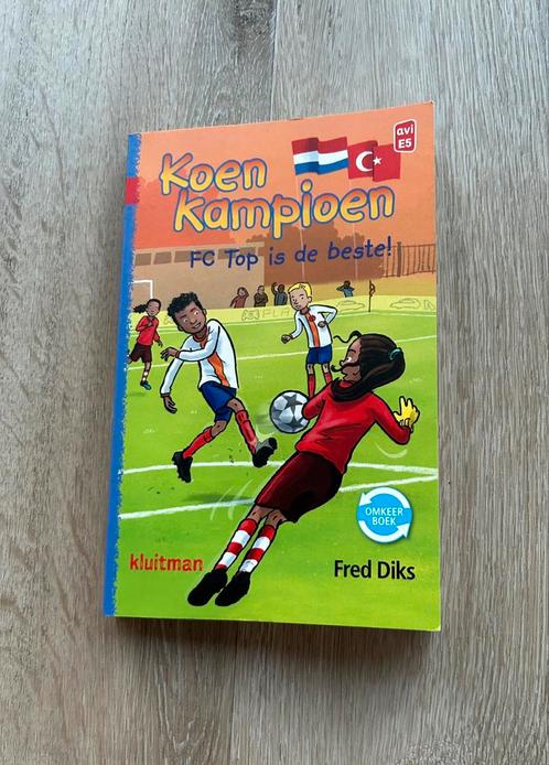 Koen Kampioen FC Top is de beste en De held van het veld E5, Boeken, Kinderboeken | Jeugd | 10 tot 12 jaar, Zo goed als nieuw