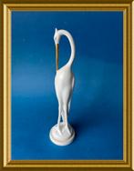 Mooi porseleinen vogel beeldje: reiger, Hollohaza, Antiek en Kunst, Antiek | Porselein, Ophalen of Verzenden