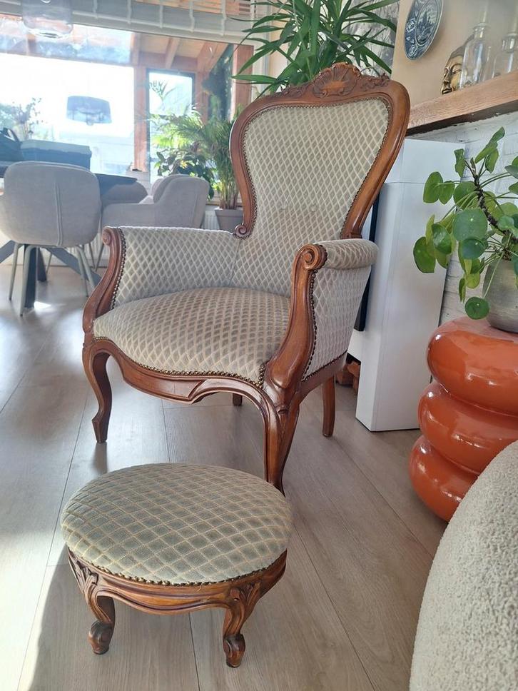 Antieke Fauteuil met Voetenbankje, Huis en Inrichting, Stoelen, Gebruikt, Eén, Hout, Stof, Overige kleuren, Ophalen