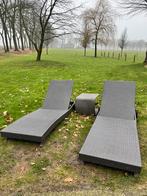 2 ligbedden met tafeltje, Ophalen, Gebruikt, Kunststof, Verstelbaar